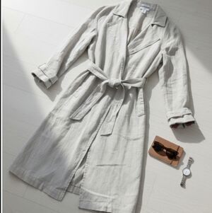 Halston, 100%linen Jacket,Coat , open front,belted NWOT, size Small